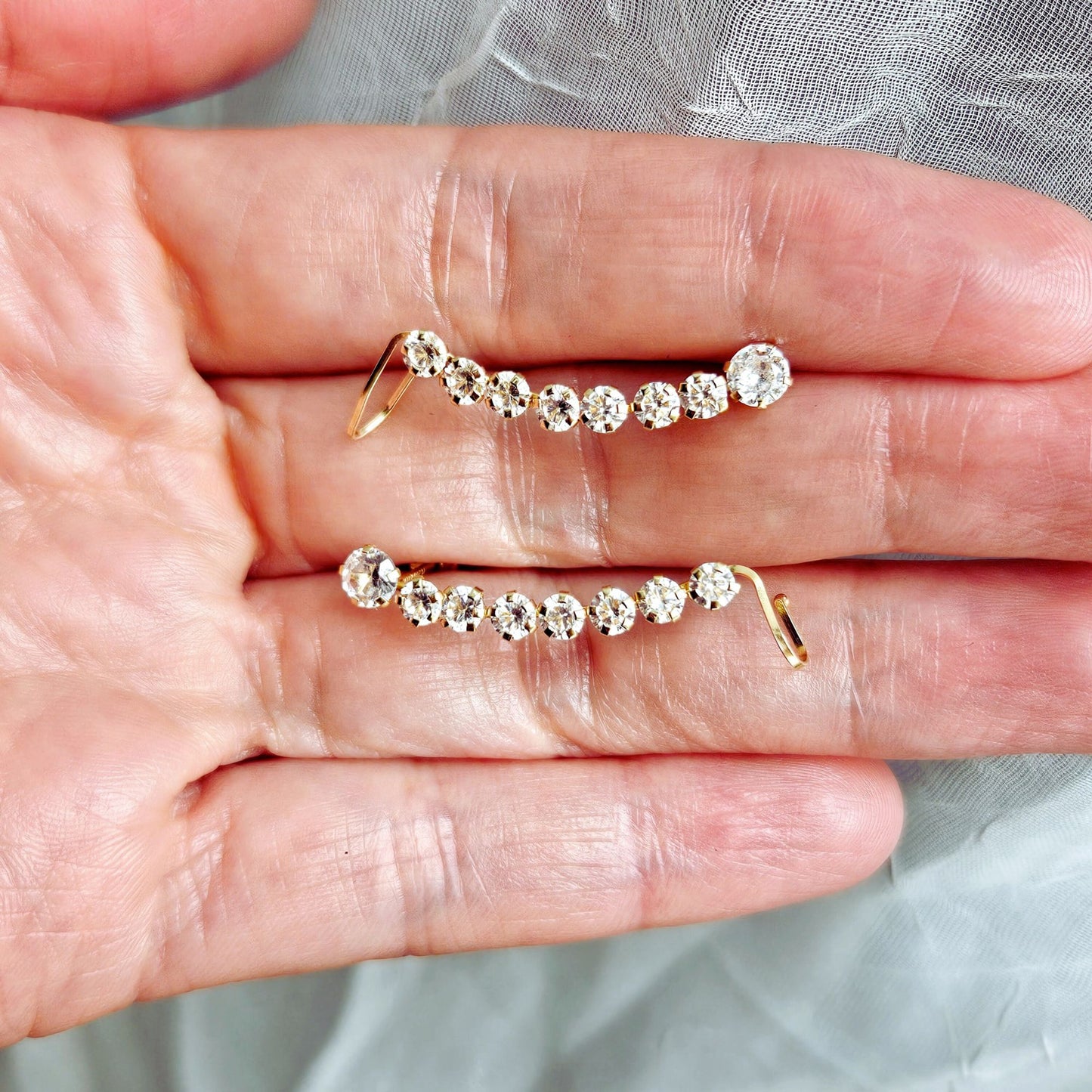 Ear Climber (Single Piece), 10K Gold