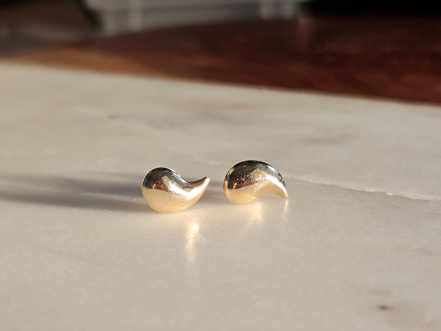 Teardrop Earrings, 10K Gold